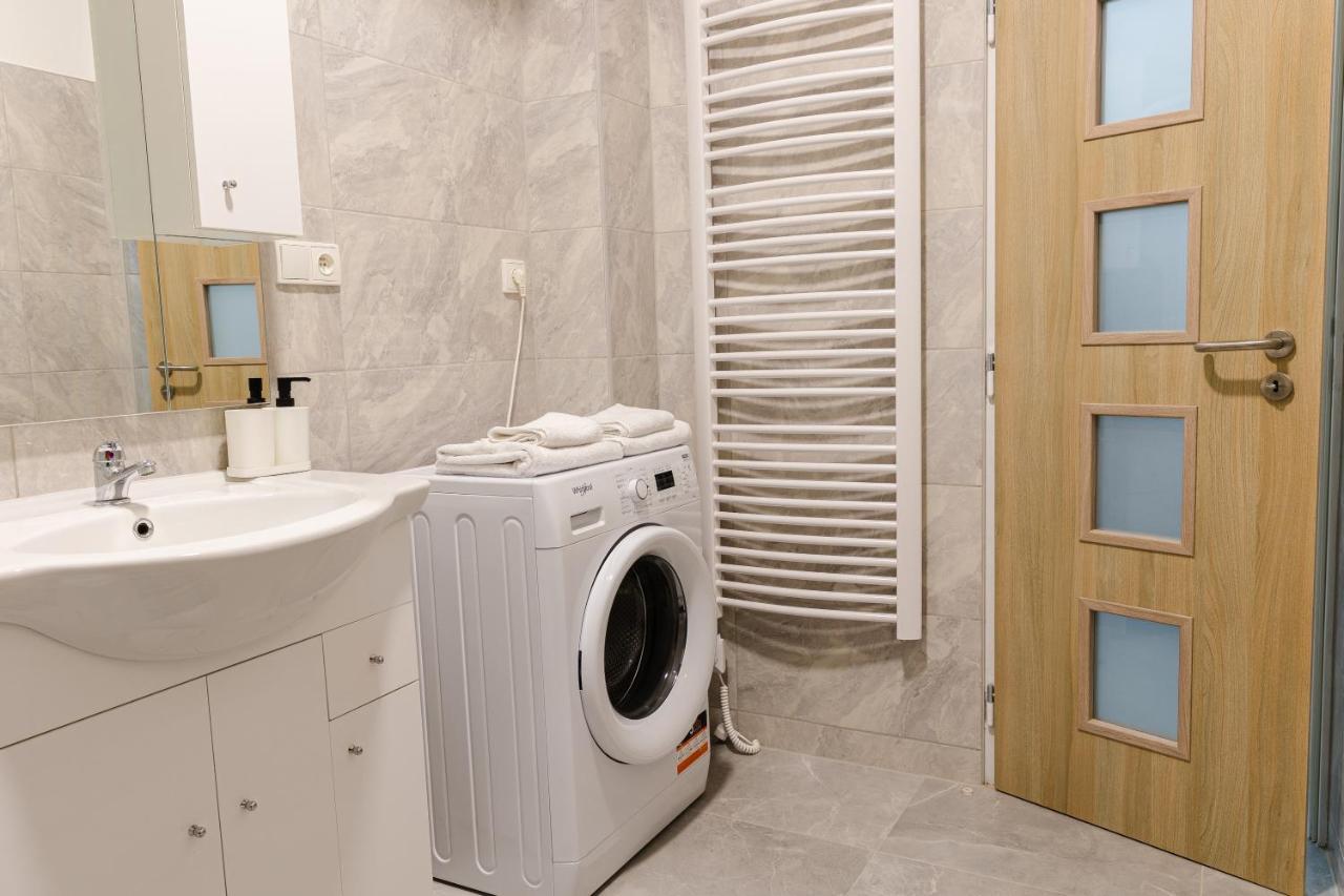 Apartment Th Karlsbad Eksteriør billede