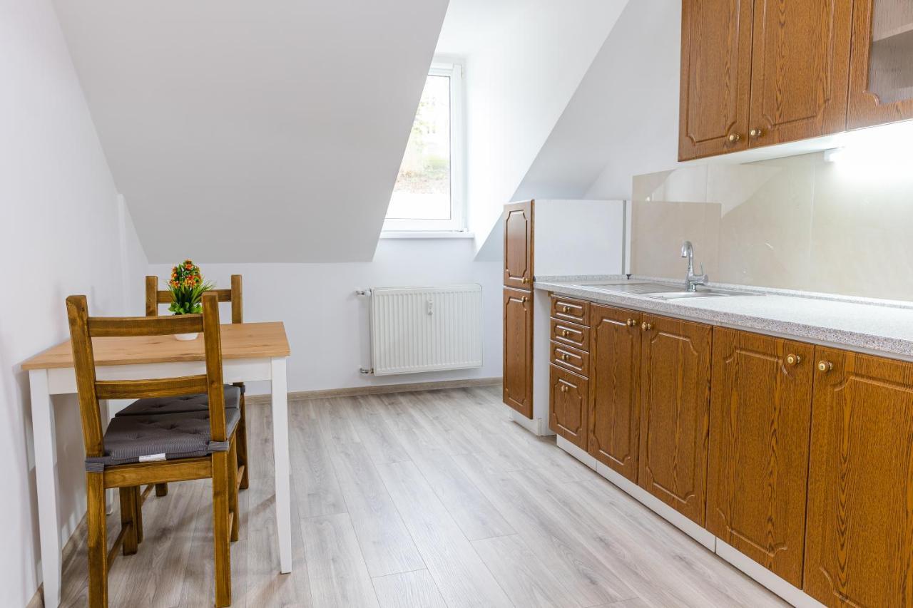 Apartment Th Karlsbad Eksteriør billede